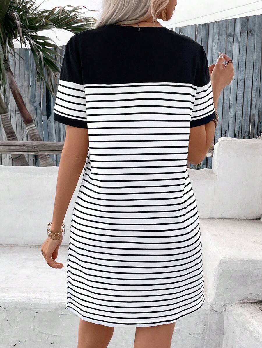 Leina | Robe Décontractée Rayée avec Motif Cœur Patchwork