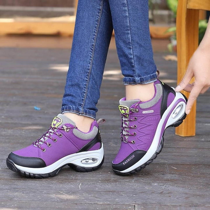 OrthoTrek™ - Chaussures de randonnée avec semelle orthopédique gratuite
