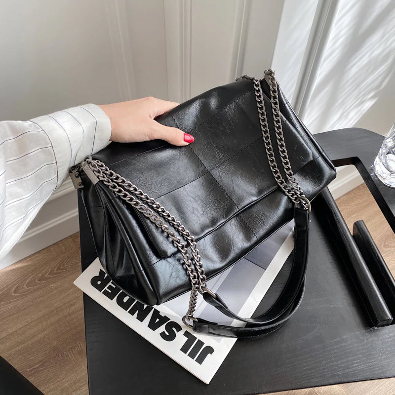 The Chic Commute - Sac À Bandoulière À Chaîne Niche Pour Femmes
